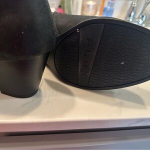 Life Stride Black Ankle Booties